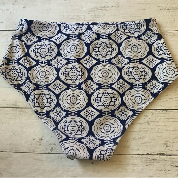 Cupshe High Waisted Bikini Bottoms Blue White Floral Print  Small - Picture 2 of 5